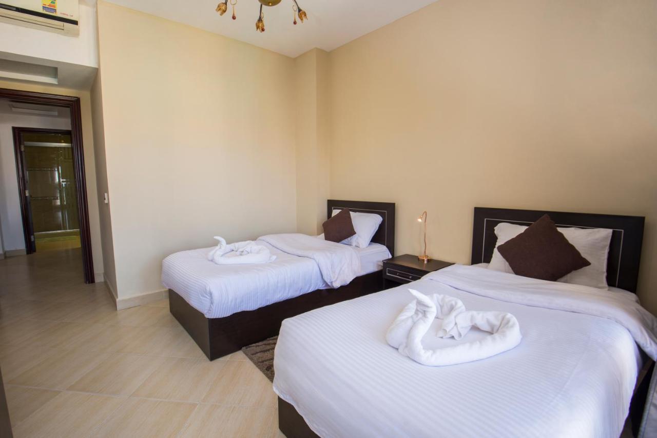 Premium Sea View 2 Bedrooms 2 Bathrooms Apartment Located Within Gravity Hotel & Aquapark 후르가다 외부 사진